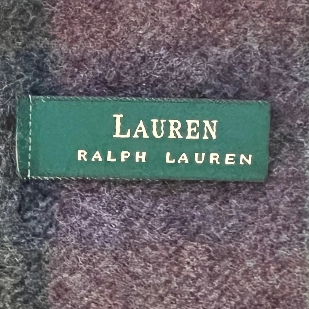 Lauren Ralph Lauren‎ 100% Lambswool Fringe Scarf 50” x 10.75”